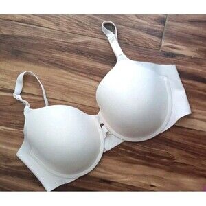 Warners No Side Effects  Bra Size 40D Nude Pink Underwire Wide Band 01356